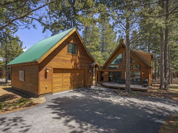 14360 Northwoods Boulevard, Truckee, CA 96161