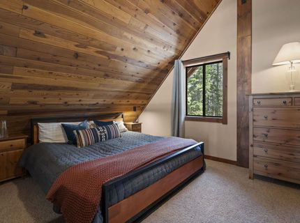 14360 Northwoods Boulevard, Truckee, CA 96161 Photo