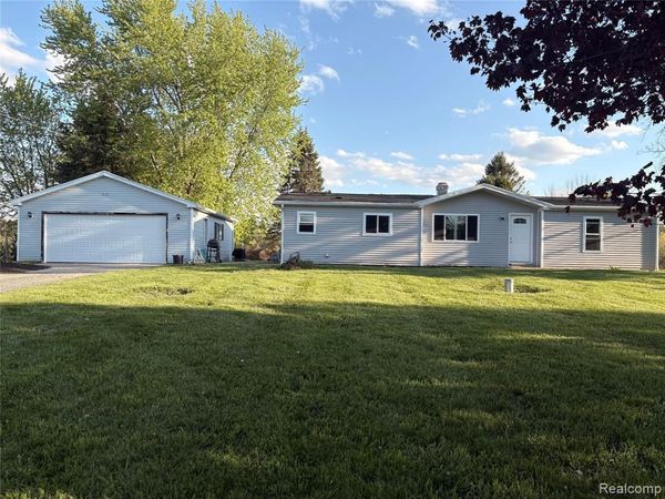 4171 Stewart Road, Hadley Twp, MI 48455