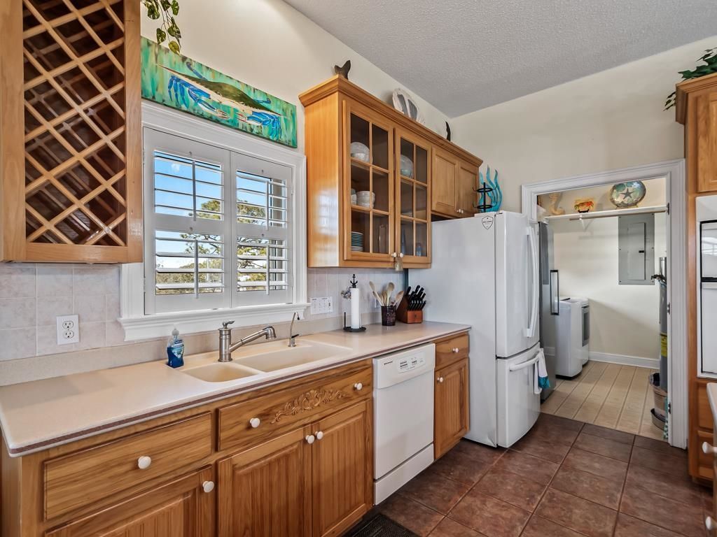 1039 Gulf Shore Boulevard , Alligator Point, FL 00000 Photo