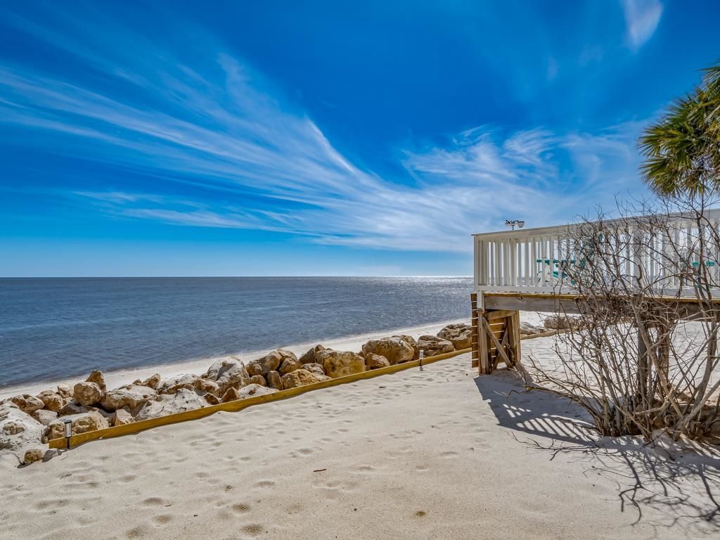 1039 Gulf Shore Boulevard , Alligator Point, FL 00000 Photo