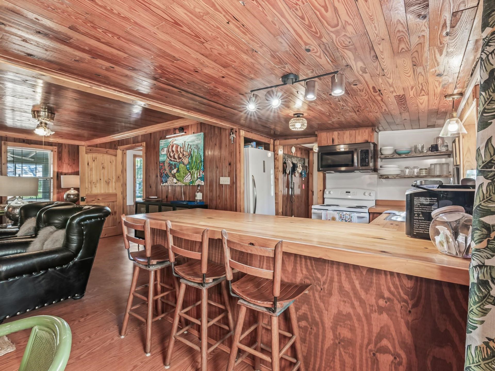 69 Suwanne Avenue , Panacea, FL 00000 Photo