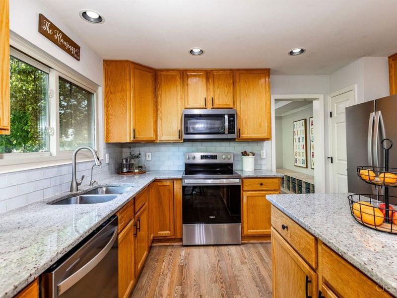 6356 Strathaven Drive, West Chester, OH 45069 Photo 10