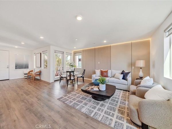 187 Bowery, Irvine, CA 92612