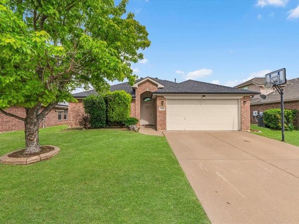 7008 Denver City Drive, Fort Worth, TX 76179