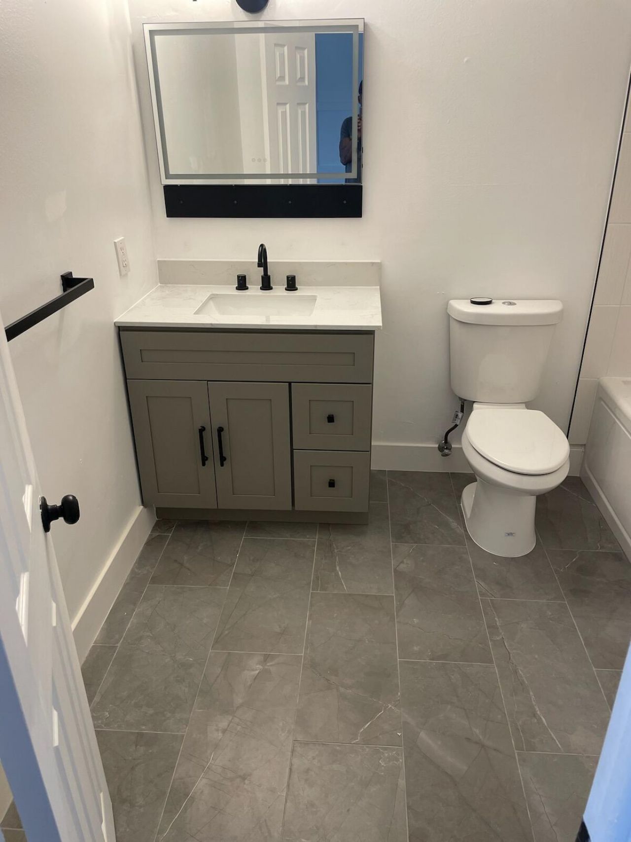 28 Madrid Lane, Davie, FL 33324 Photo