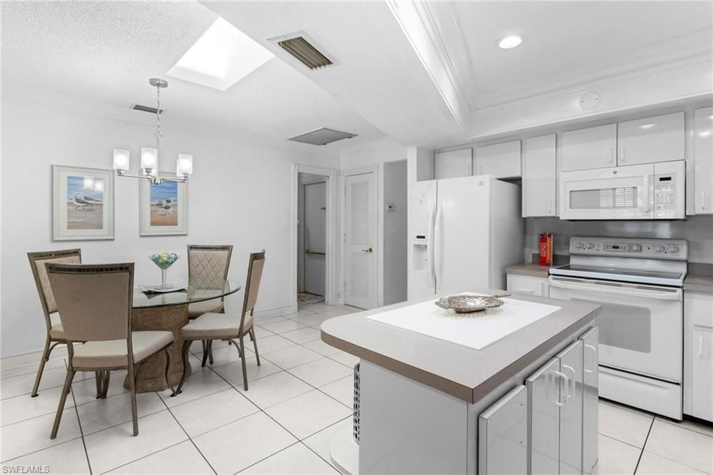 1020 28th Ave N, Naples, FL 34103 Photo