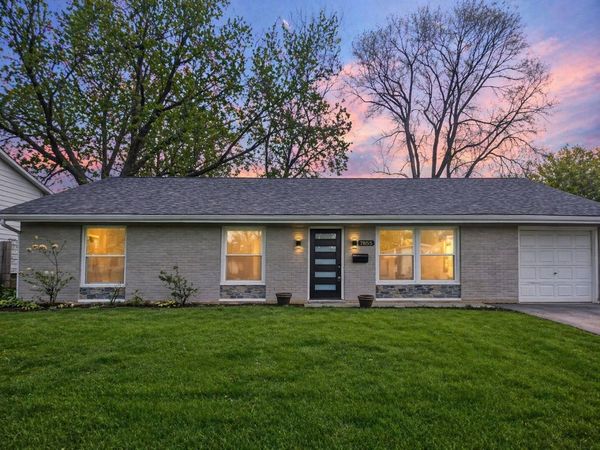 7855 Kensington Lane , Hanover Park, IL 60133