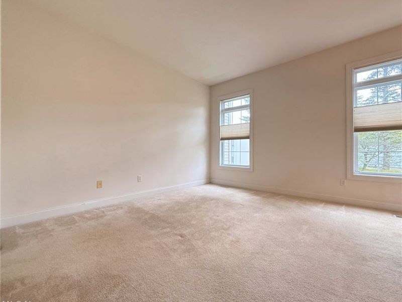 370 Rosebury Court, Mayfield Heights, OH 44124 Photo 11