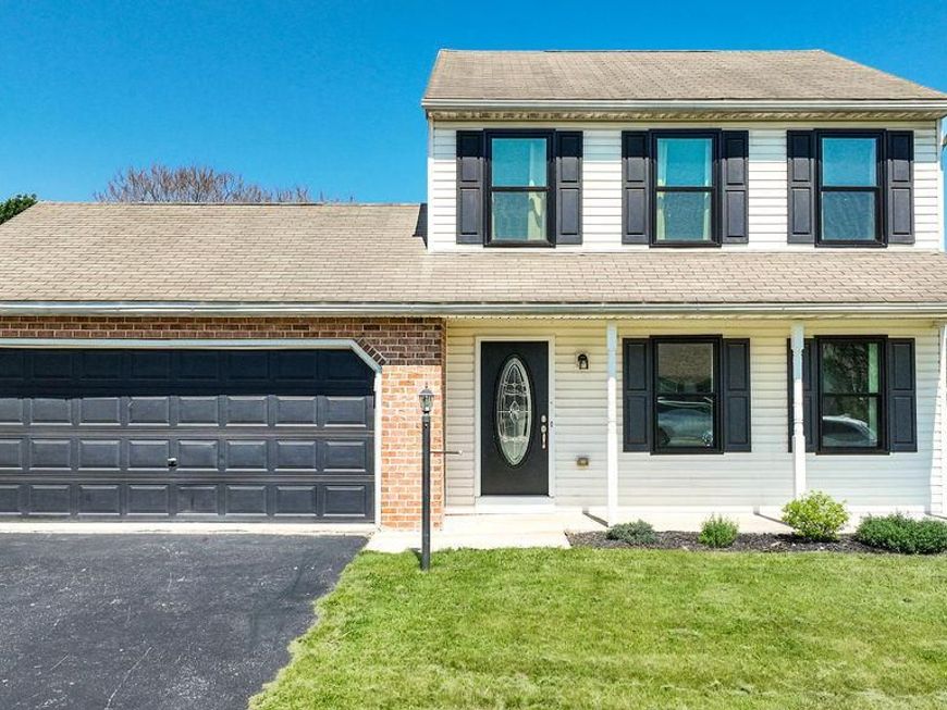 2070 Wyatt Circle , Dover, PA 17315 Main Photo