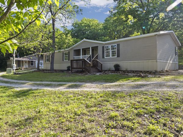 13855 SE Highway T , Weaubleau, MO 65774