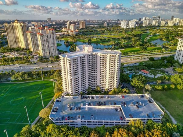 3300 NE 191st St , Unit 1816, Aventura, FL 33180