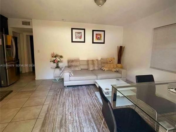 315 NW 59th St , Unit 2, Miami, FL 33127