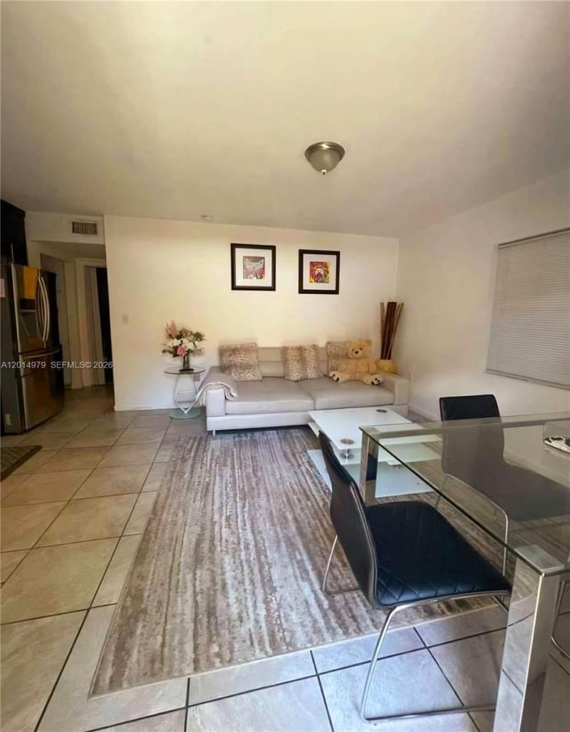 315 NW 59th St, Unit 2, Miami, FL 33127 Photo