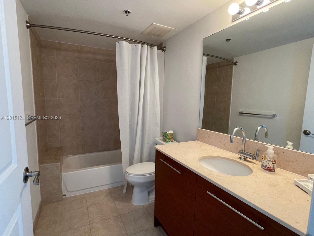 2681 N Flamingo Rd , Unit 2004S, Sunrise, FL 33323 Photo