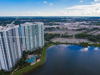 2681 N Flamingo Rd , Unit 2004S, Sunrise, FL 33323 Photo