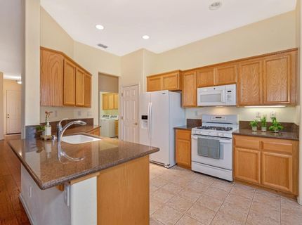 4117 Tahoe Vista Dr, Rocklin, CA 95765 Photo