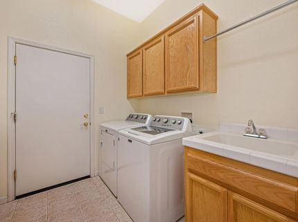 4117 Tahoe Vista Dr, Rocklin, CA 95765 Photo