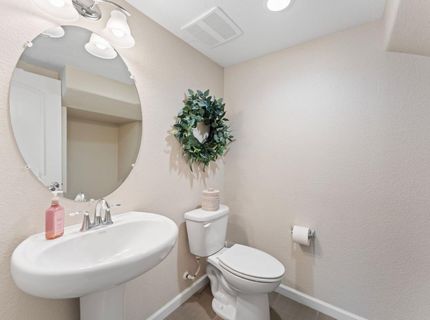 1738 Golden Poplar Ave, Sacramento, CA 95834 Photo
