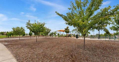 1738 Golden Poplar Ave, Sacramento, CA 95834 Photo
