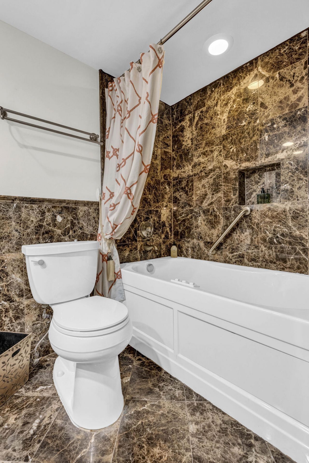 3050 NE 48th Court, Unit 305, Lighthouse Point, FL 33064 Photo