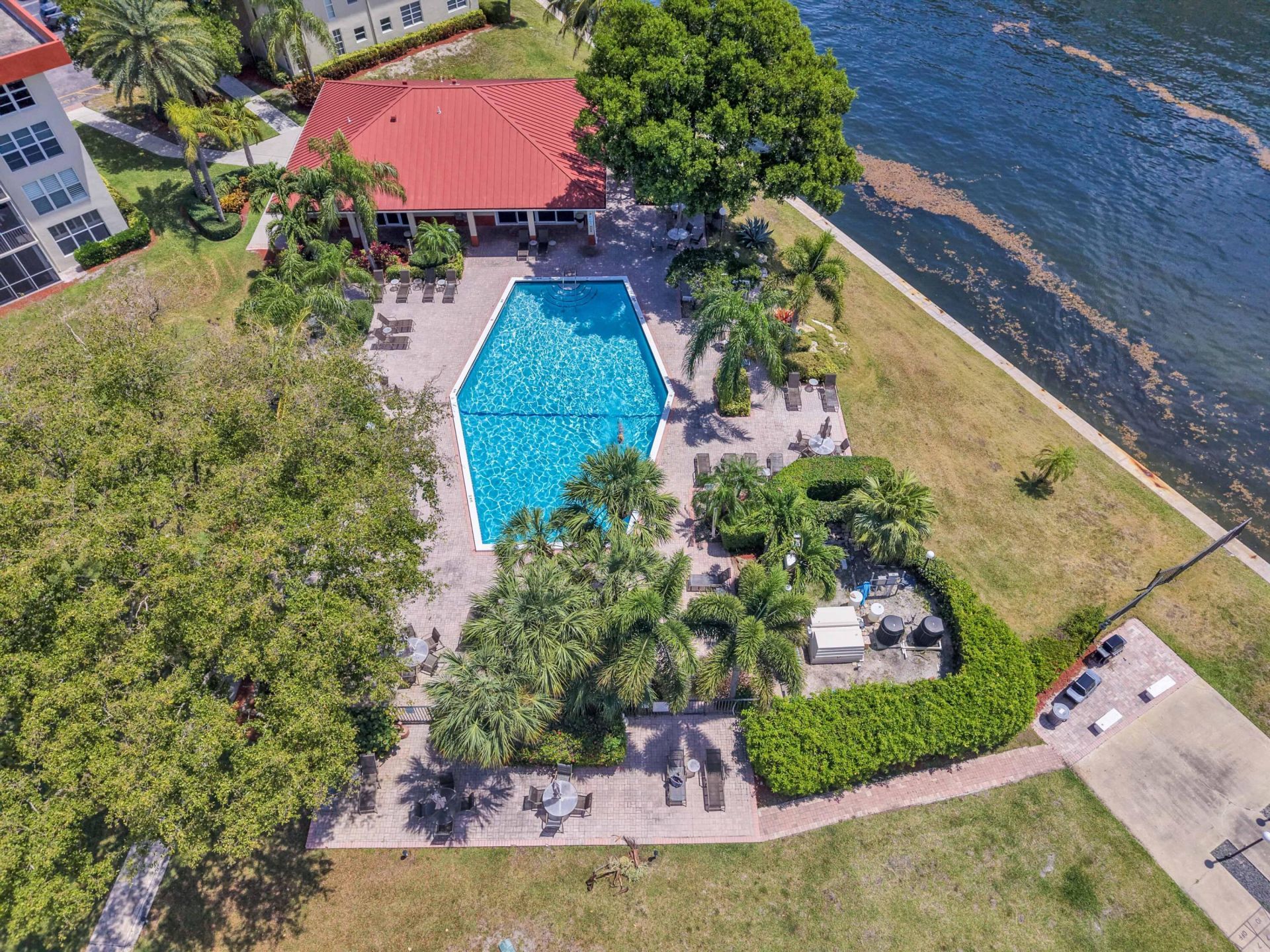 3050 NE 48th Court, Unit 305, Lighthouse Point, FL 33064 Photo