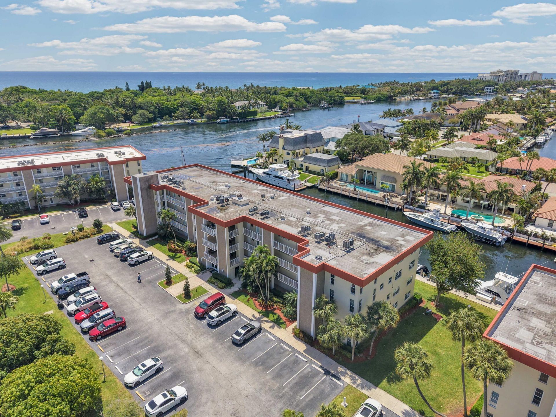 3050 NE 48th Court, Unit 305, Lighthouse Point, FL 33064 Photo