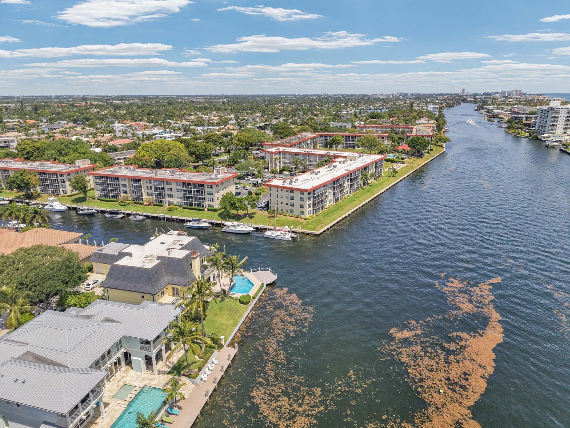 3050 NE 48th Court, Unit 305, Lighthouse Point, FL 33064 Photo