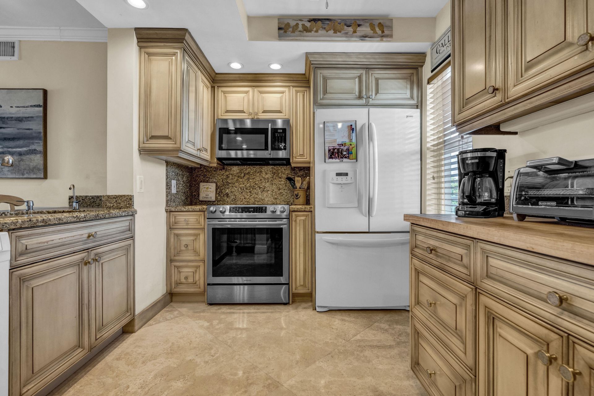 3050 NE 48th Court, Unit 305, Lighthouse Point, FL 33064 Photo