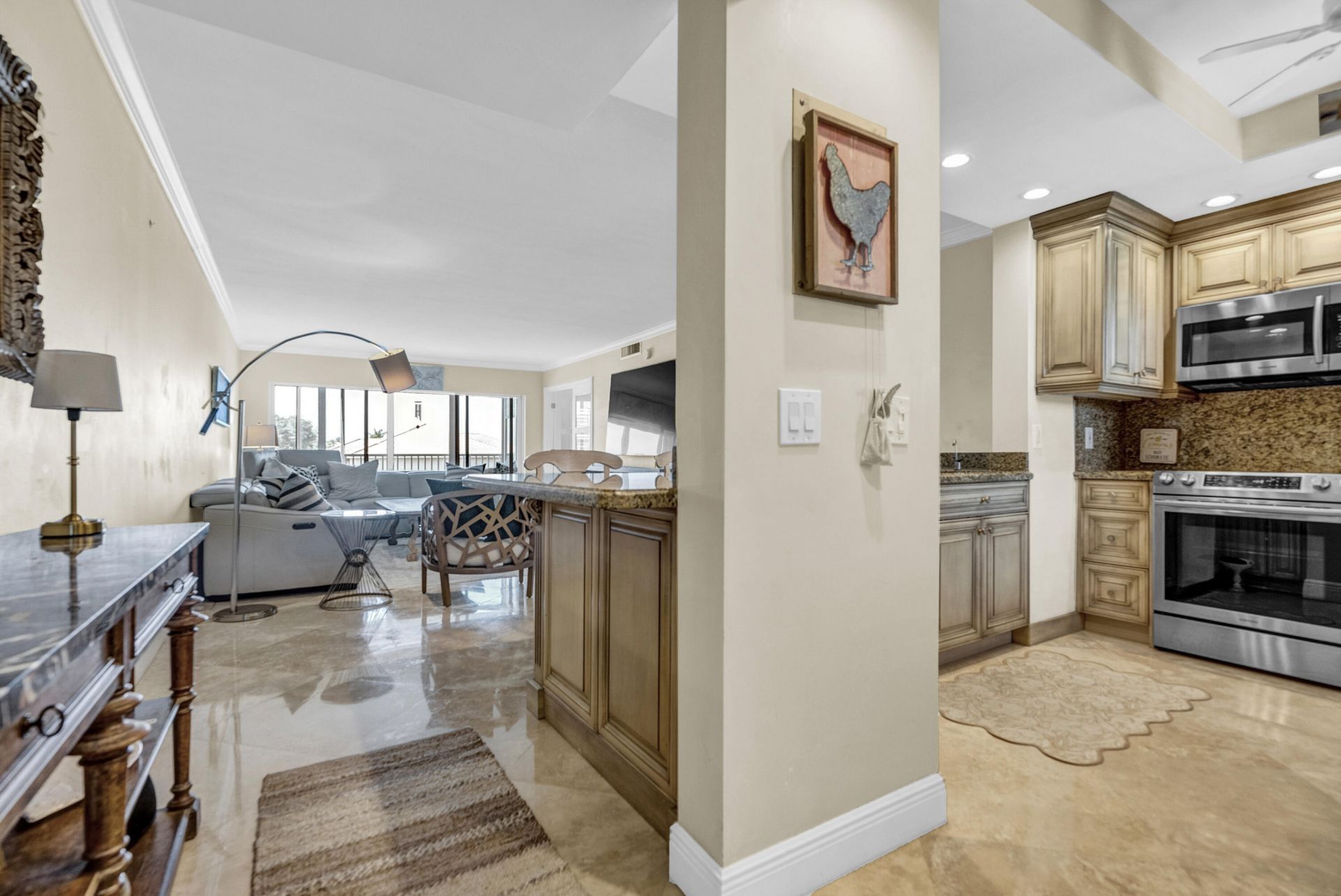3050 NE 48th Court, Unit 305, Lighthouse Point, FL 33064 Photo