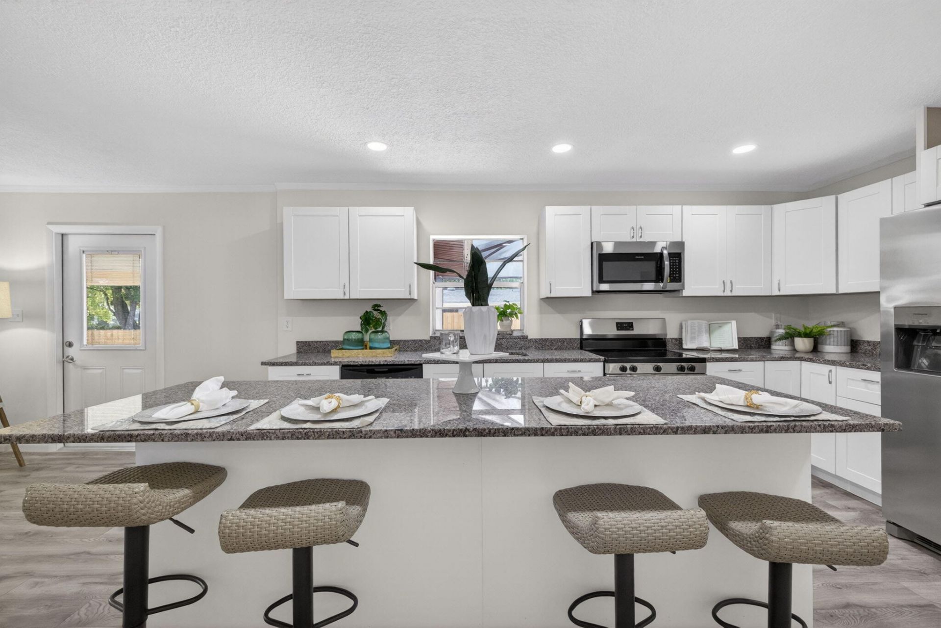 303 Lott Street, Fort Pierce, FL 34947 Photo