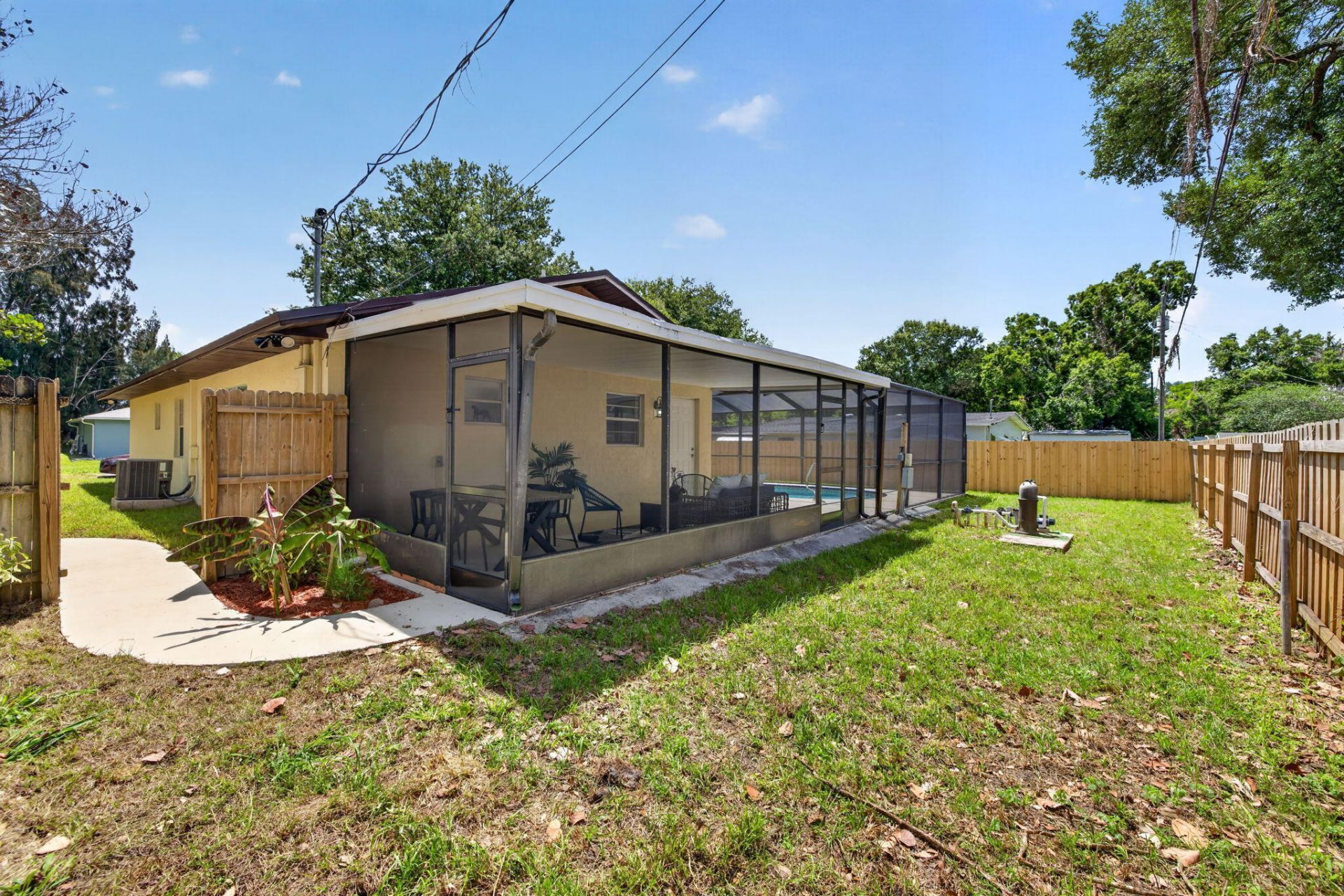 303 Lott Street, Fort Pierce, FL 34947 Photo