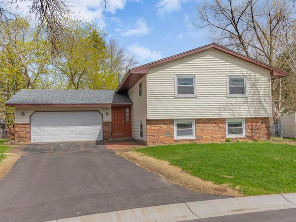 12405 Tamarack Street NW, Coon Rapids, MN 55448