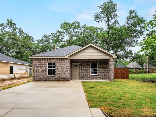106 Navajo Drive, Mabank, TX 75156