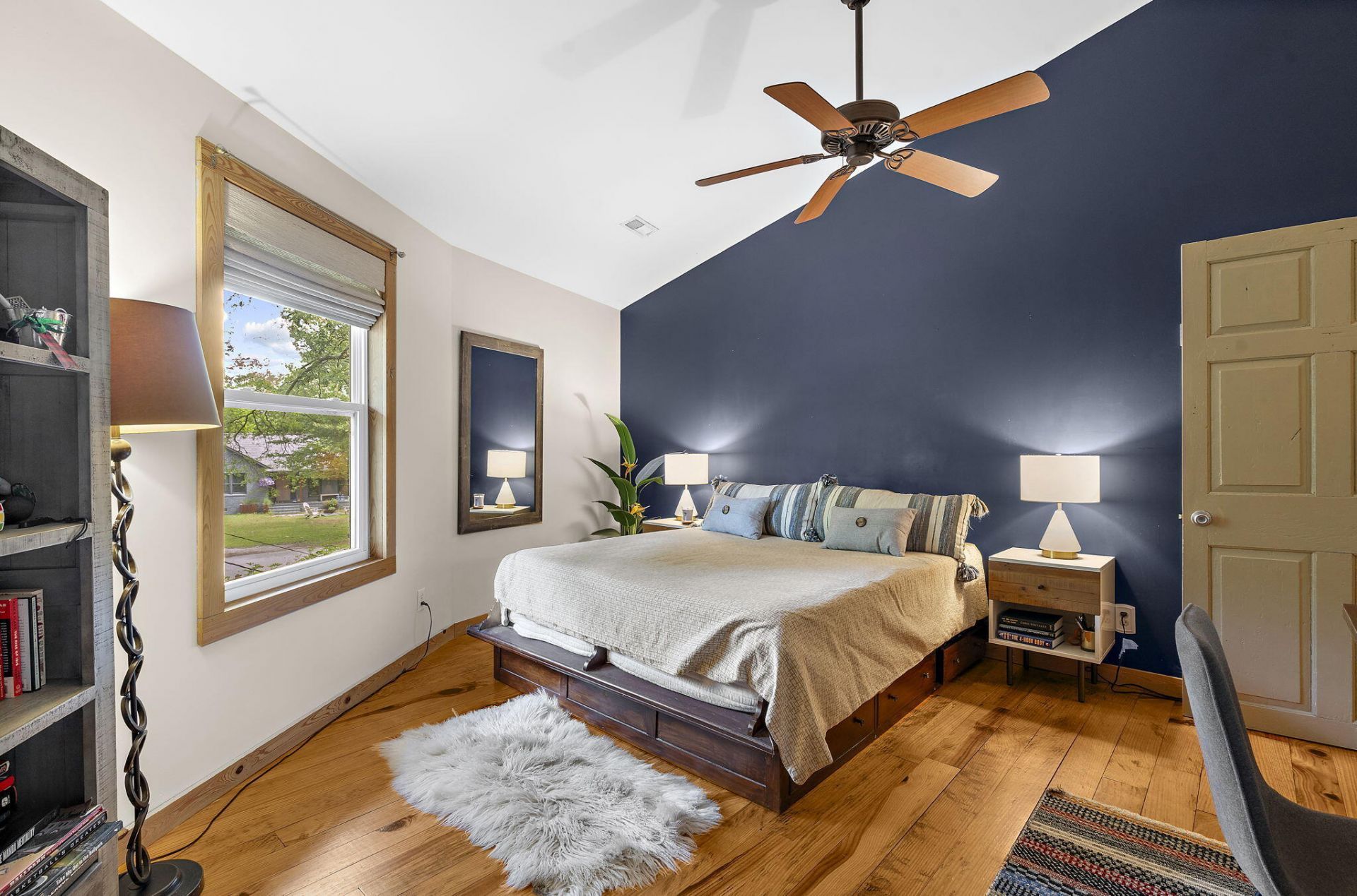 2069 Saint James Drive Photo 36