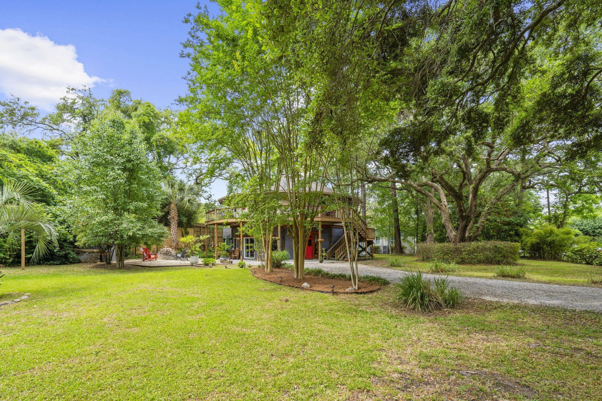 2069 Saint James Drive Photo 58