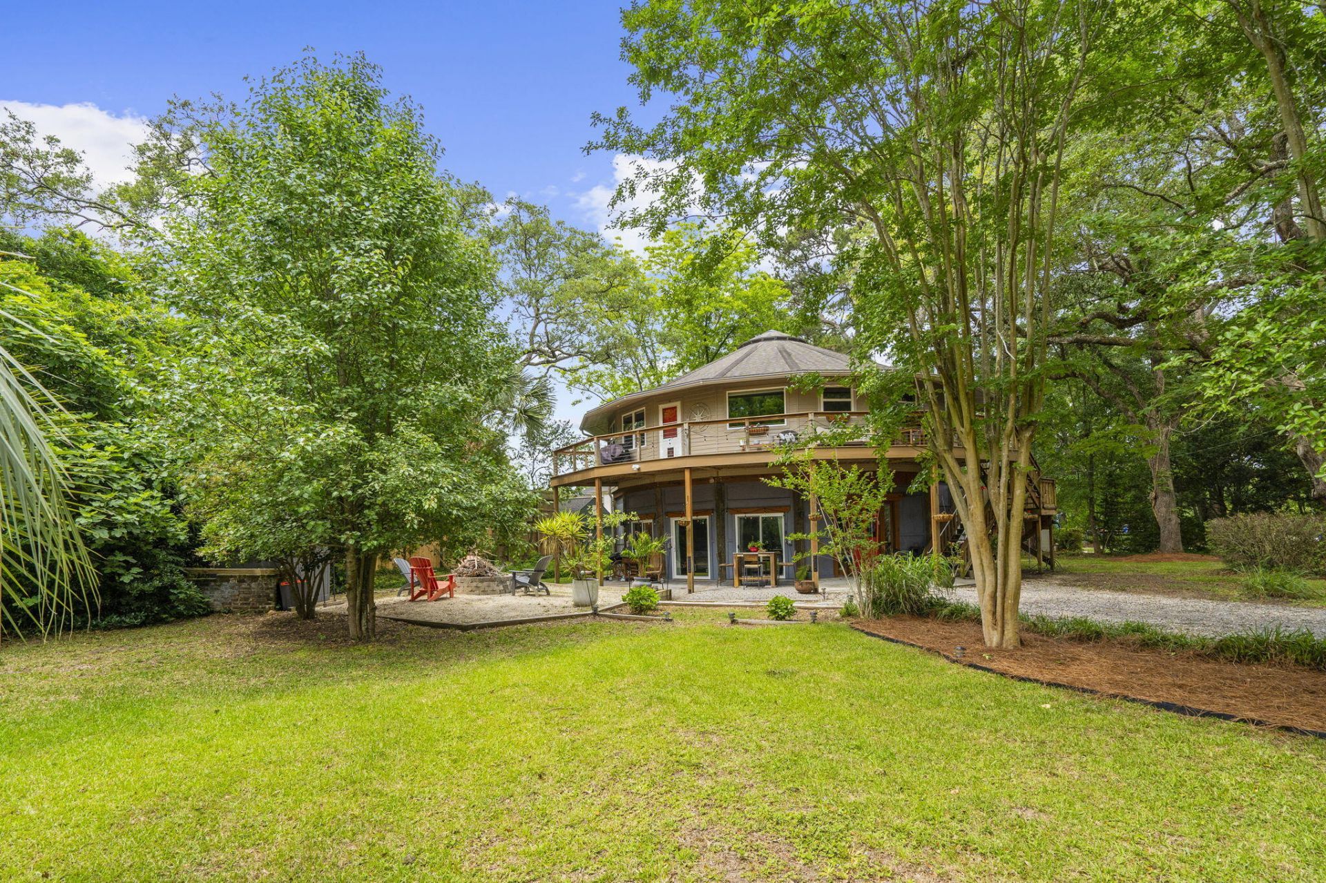2069 Saint James Drive Photo 59