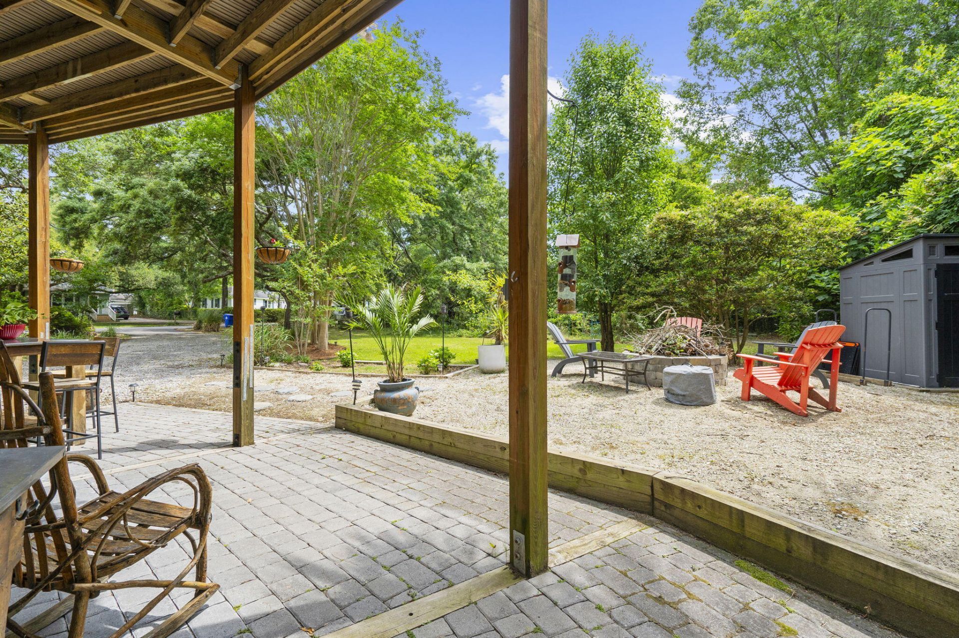 2069 Saint James Drive Photo 6