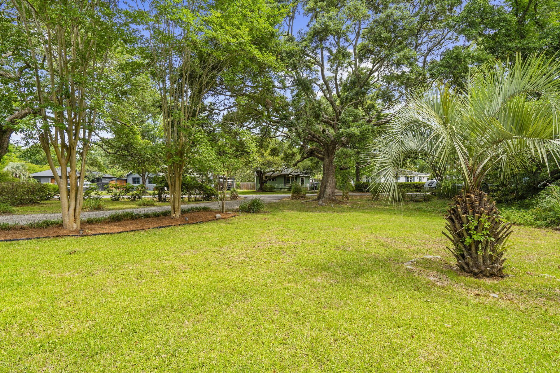 2069 Saint James Drive Photo 60