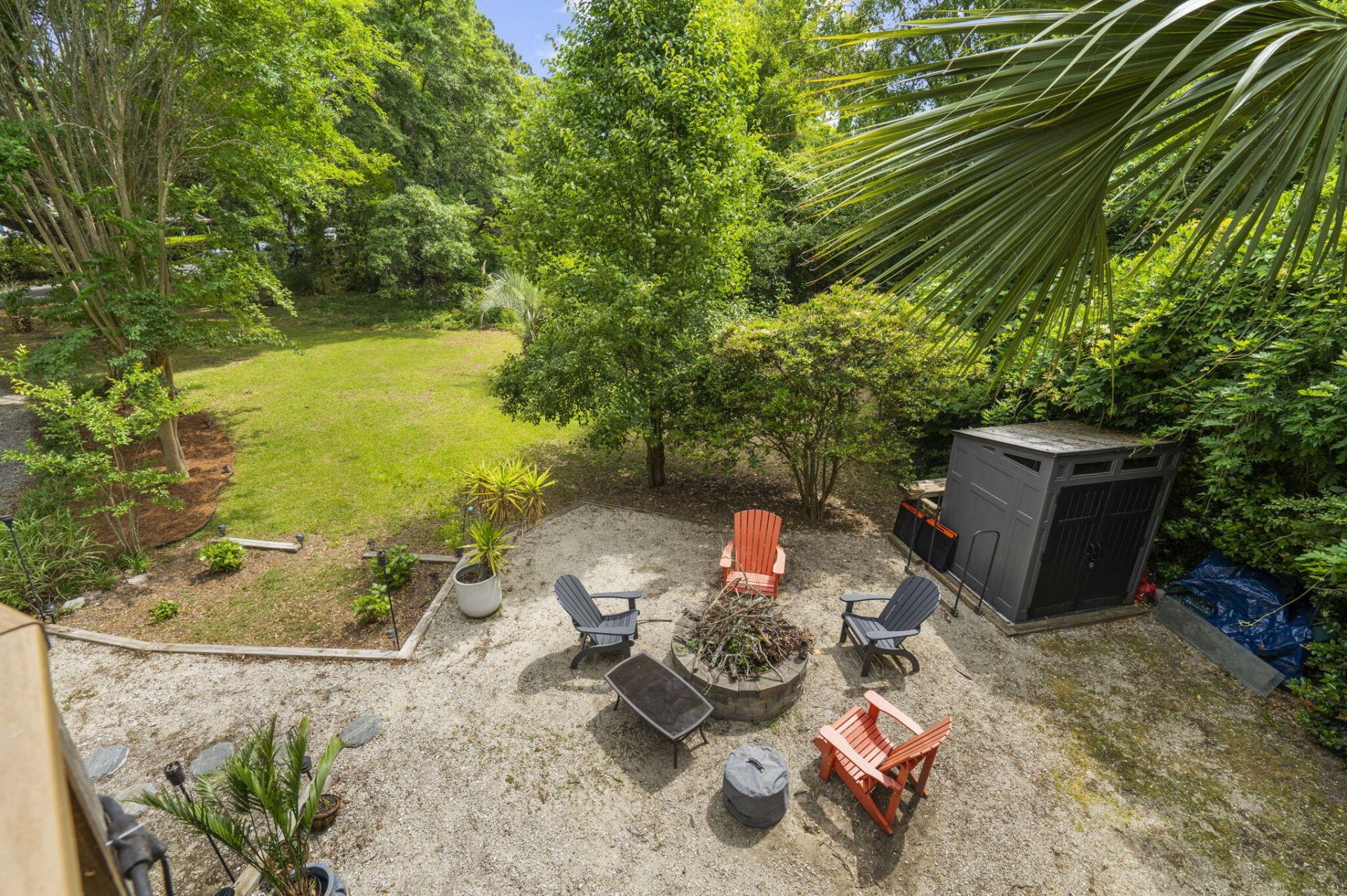 2069 Saint James Drive Photo 9