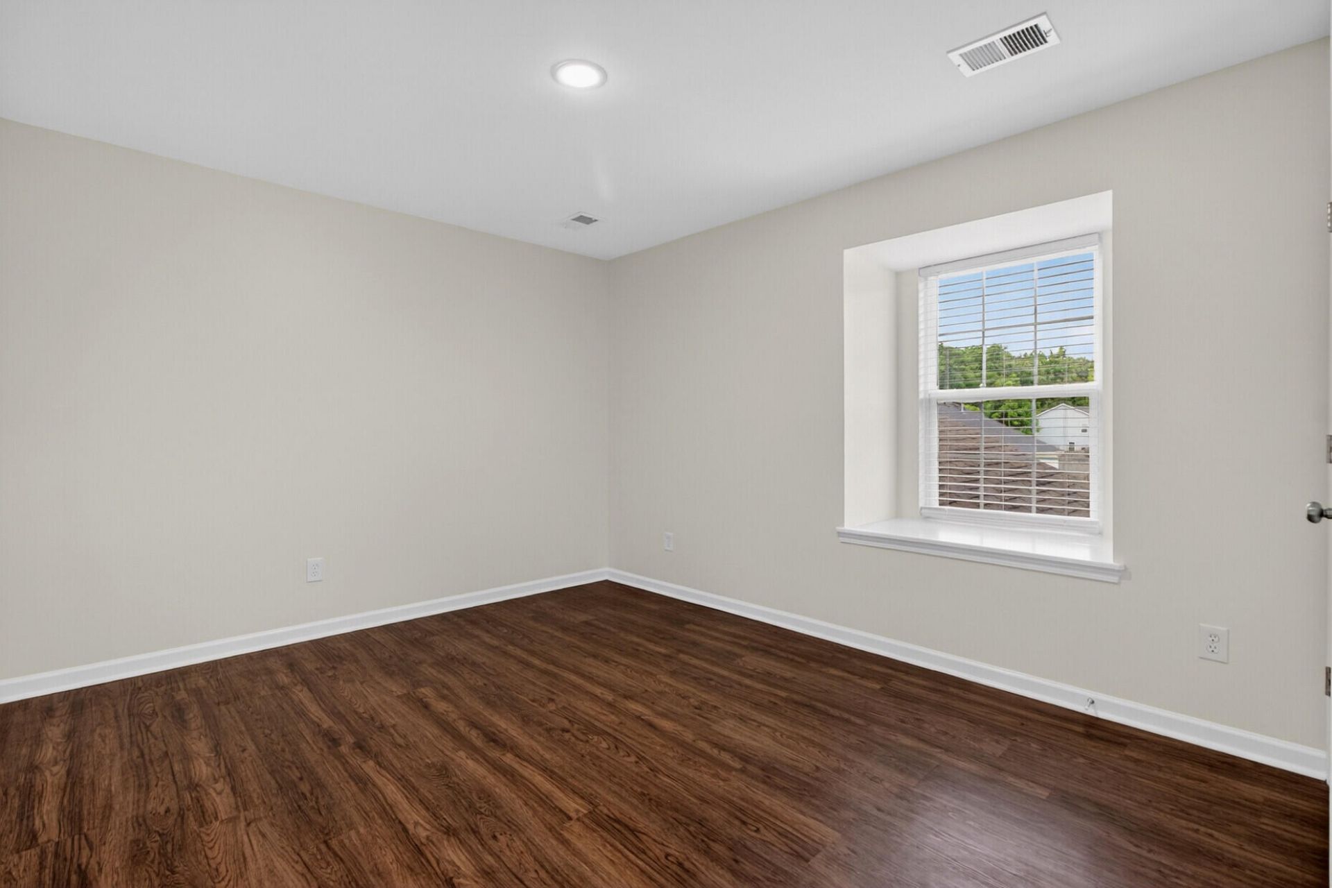 1103 Homework Avenue Photo 27