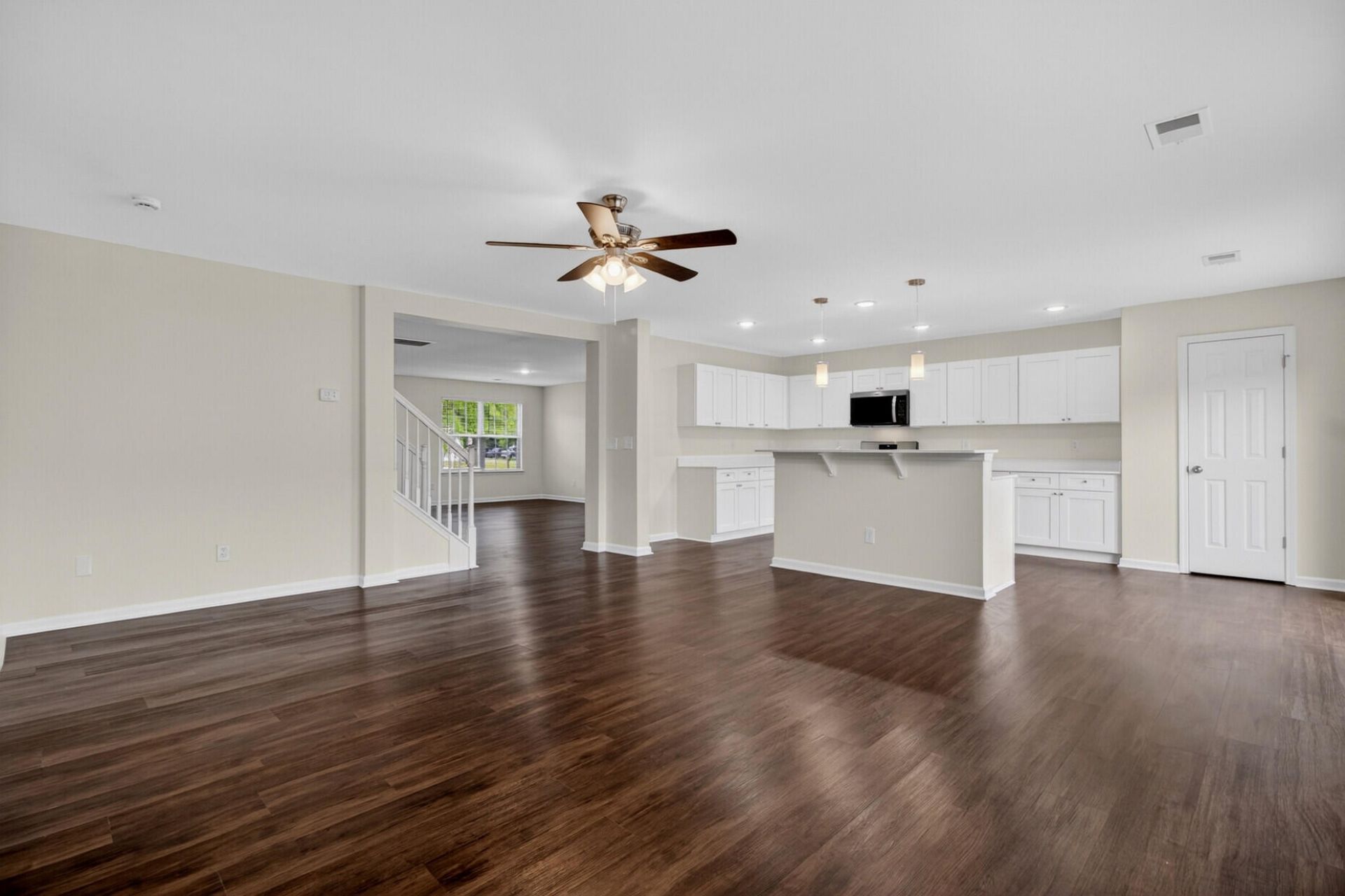 1103 Homework Avenue Photo 6