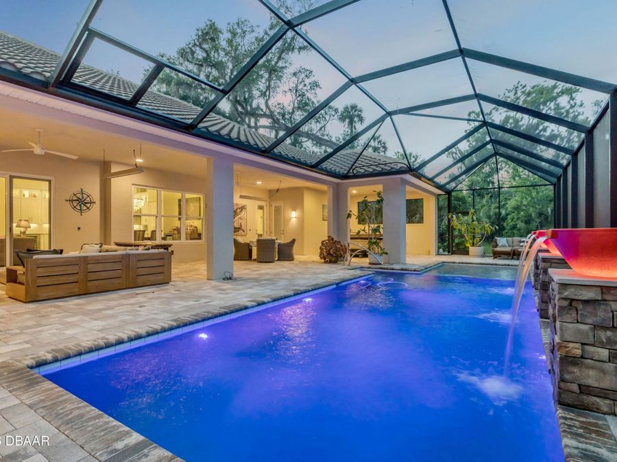 Property Image 100