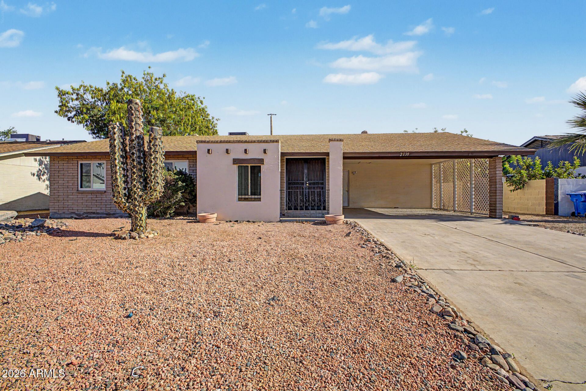 2139 W Eugie Avenue, Phoenix, AZ 85029 Main Photo