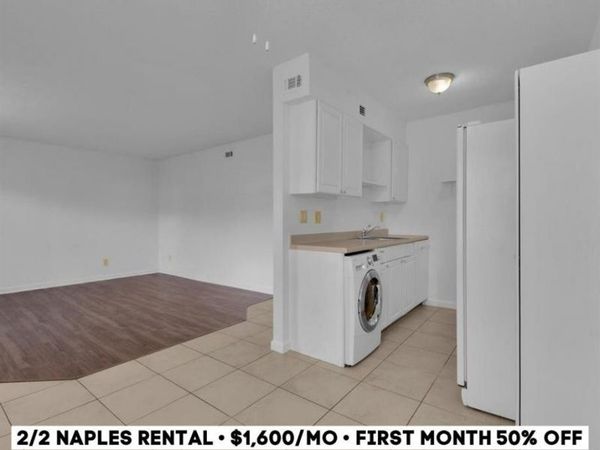 4617 Bayshore DR, Unit H5, NAPLES, FL 34112