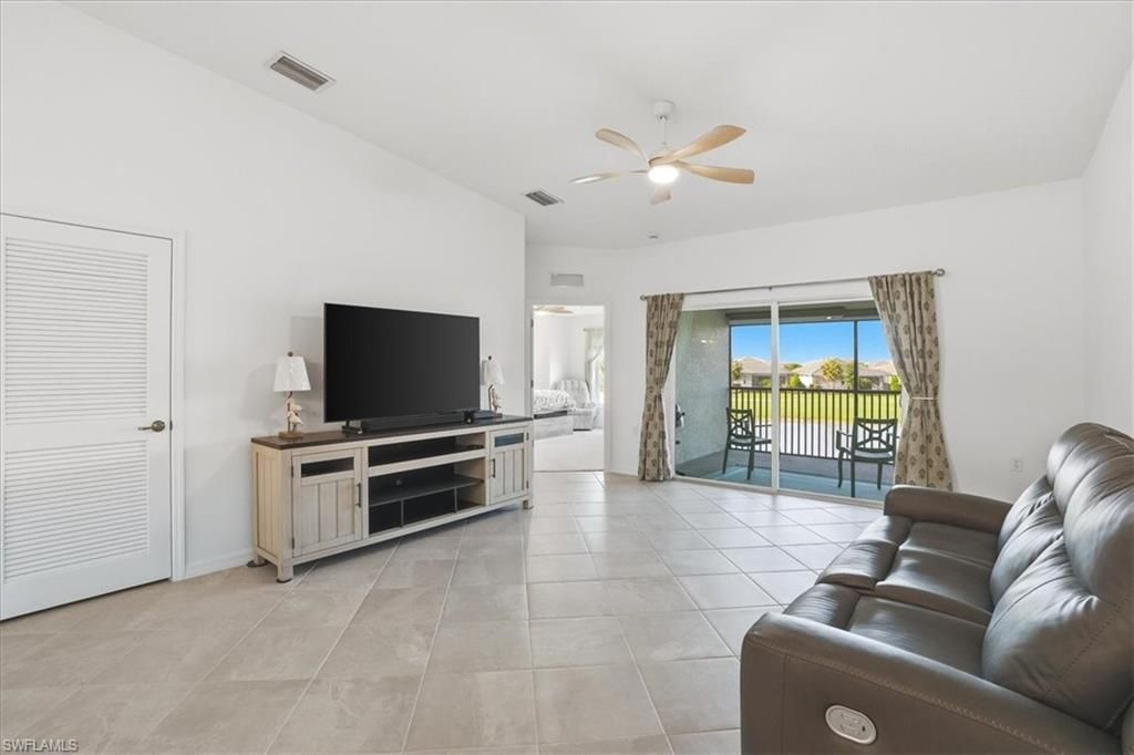 5416 Double Eagle Cir, Unit 2321, Ave Maria, FL 34142 Photo