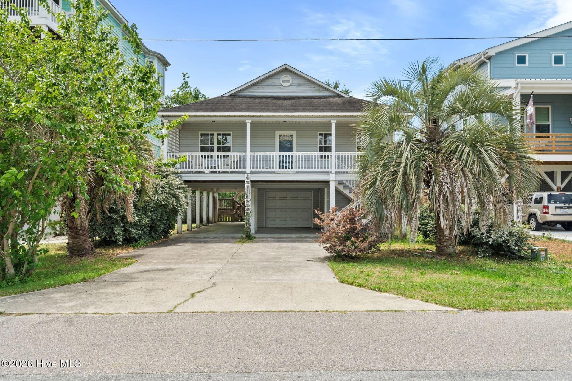 309 Greenville Avenue, Carolina Beach, NC 28428 Main Photo