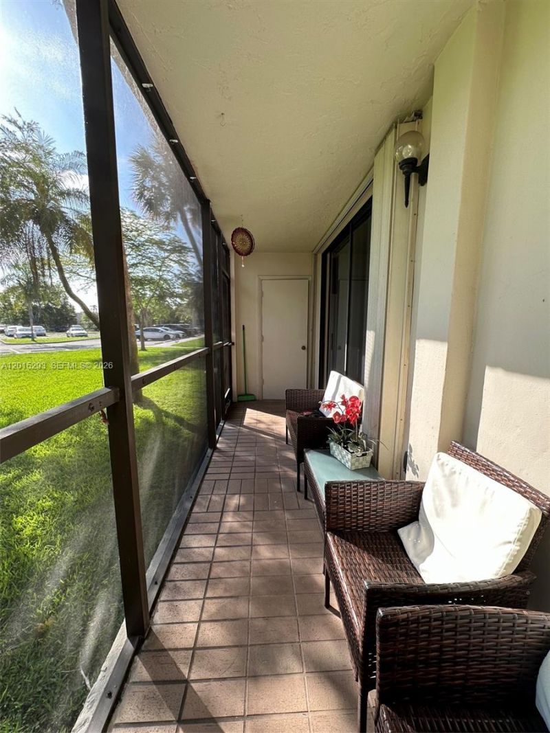 8025 SW 107th Ave , Unit 111, Miami, FL 33173 Photo