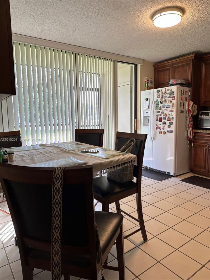 8025 SW 107th Ave , Unit 111, Miami, FL 33173 Photo