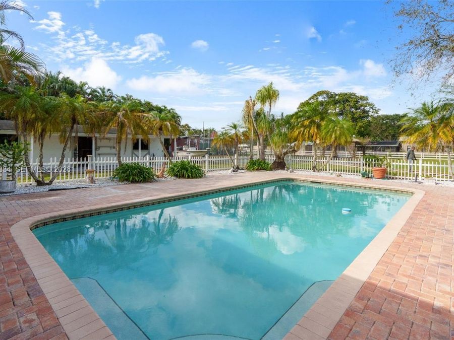 Property Image 74